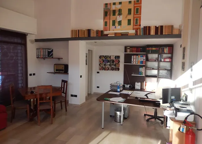 Le Divine La Terrazza Πανσιόν 3*