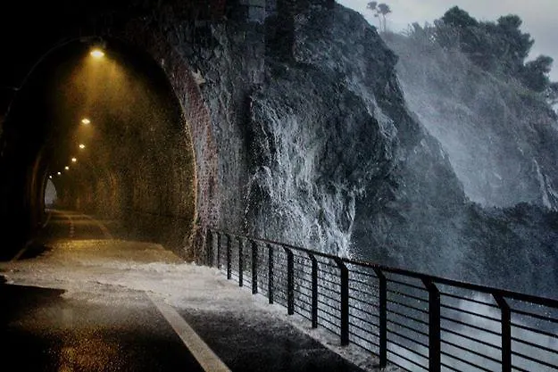 Le Divine La Terrazza Λεβάντο