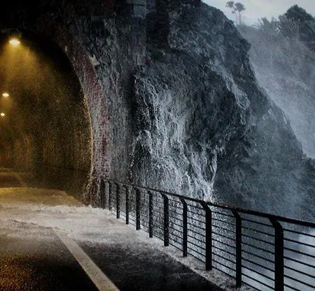 Le Divine La Terrazza 레반토